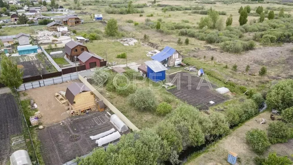 Участок в Тюменская область, Тюмень Мебельщик СНТ, ул. Центральная ... - Фото 1