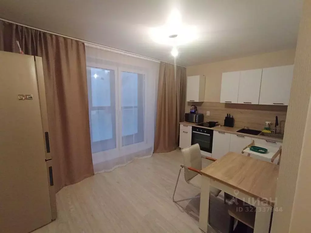 3-к кв. Челябинская область, Челябинский городской округ, пос. ... - Фото 1