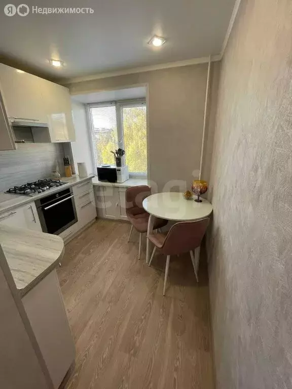 3-комнатная квартира: Стерлитамак, улица Щербакова, 3 (60.7 м) - Фото 2