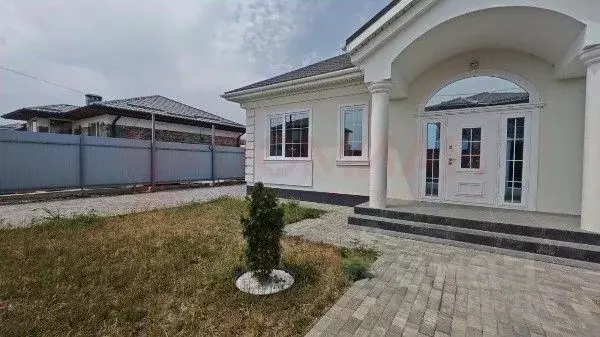 Дом в Ростовская область, Ростов-на-Дону Сосновая ул. (110 м) - Фото 0