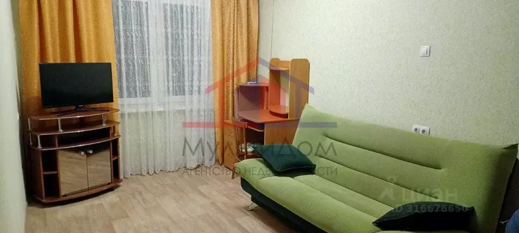 2-к кв. Белгородская область, Старый Оскол Макаренко мкр, 19 (54.0 м) - Фото 0