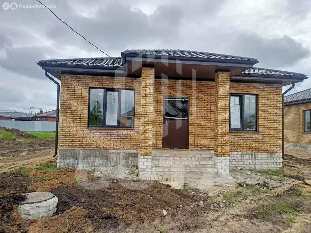 Дом в село Новая Усмань, Олимпийский переулок (108 м) - Фото 1