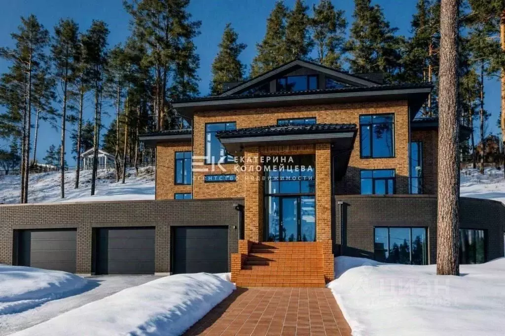 Дом в Ленинградская область, Выборгский район, Полянское с/пос, пос. ... - Фото 1