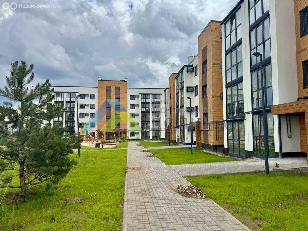 2-комнатная квартира: Волгоград, улица Иссы Плиева, 4А (54.89 м) - Фото 1