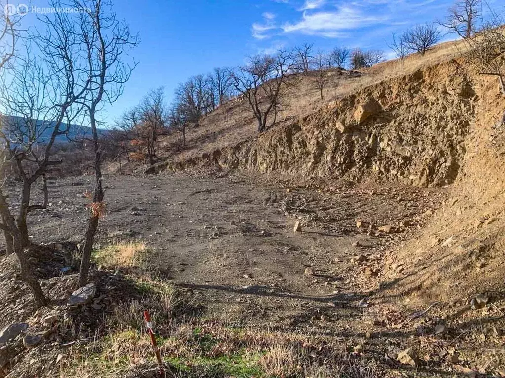 Участок в Республика Крым, муниципальный округ Алушта, село Приветное ... - Фото 1