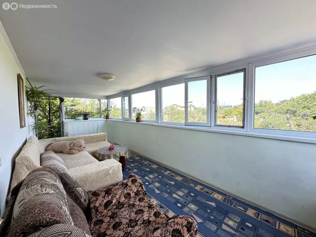 Дом в Республика Крым, городской округ Евпатория, посёлок городского ... - Фото 1