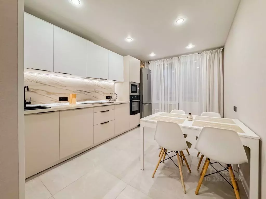 2-к кв. Санкт-Петербург ул. Оптиков, 45к1 (54.0 м) - Фото 1