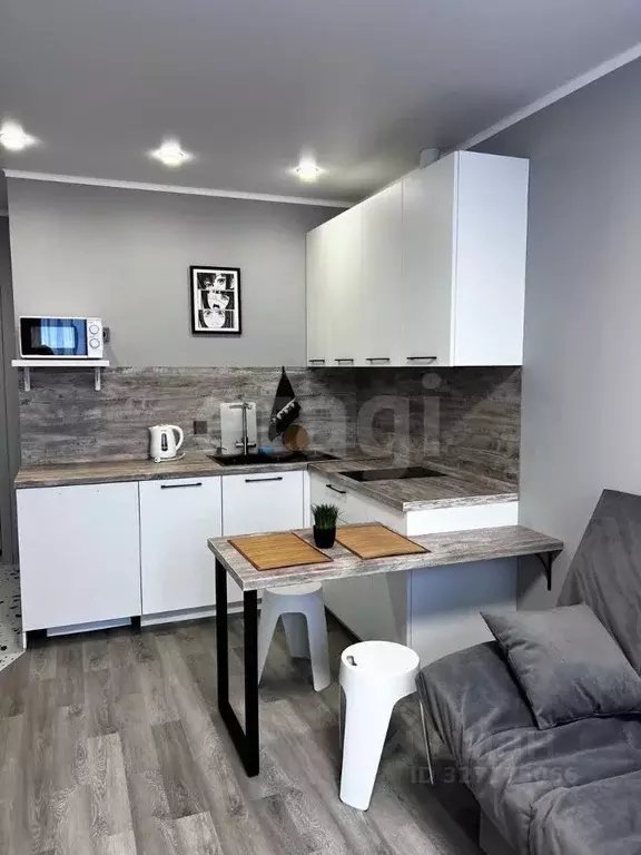 1-к кв. Тюменская область, Тюмень Новгородская ул., 22 (32.4 м) - Фото 1