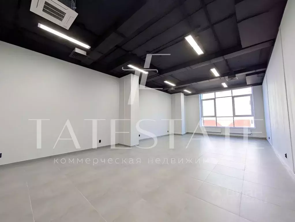 Офис в Татарстан, Казань ул. Фатыха Амирхана, 40А (335 м) - Фото 1