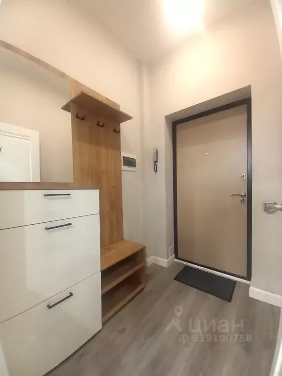 1-к кв. Коми, Сыктывкар ул. Клары Цеткин, 2 (35.0 м) - Фото 0