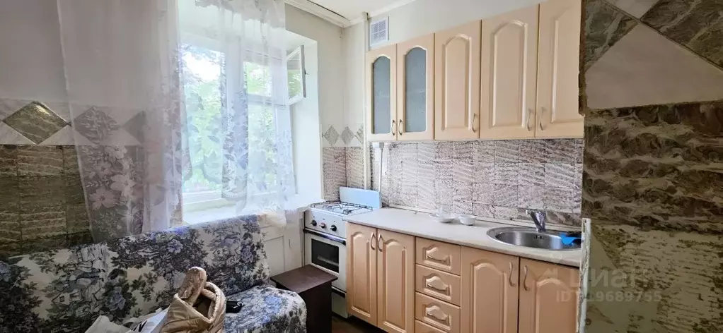 2-к кв. Омская область, Омск ул. Красный Путь, 78 (44.0 м) - Фото 0
