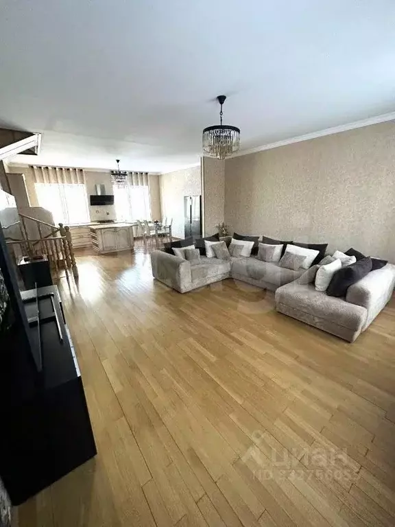 Таунхаус в Москва пос. Газопровод, ул. 1-я Лесные Поляны, 8к18 (300 м) - Фото 2
