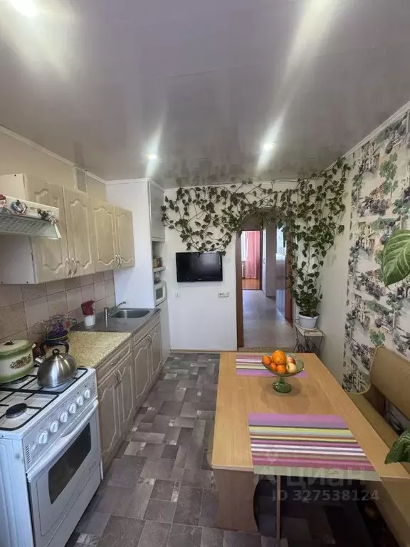 3-к кв. Пермский край, Оса ул. Генерала Богомягкова, 10 (61.6 м) - Фото 1