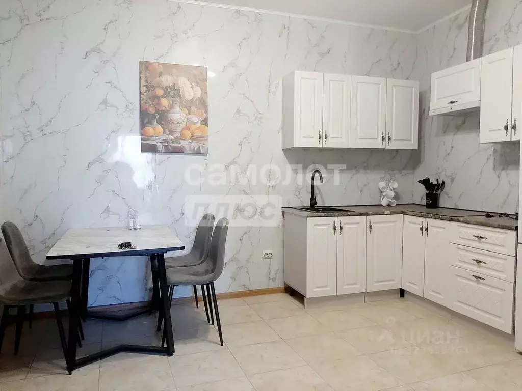 3-к кв. Краснодарский край, Туапсе ул. 8 Марта, 8 (100.0 м) - Фото 1