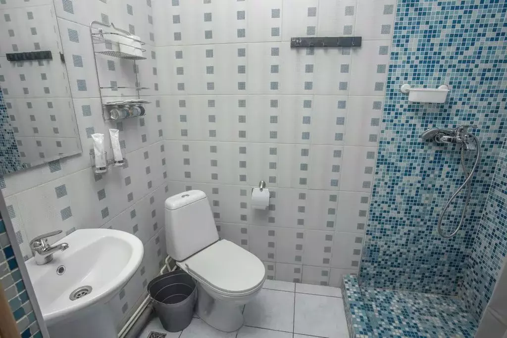 Комната Кемеровская область, Кемерово ул. Маяковского, 13к1 - Фото 0