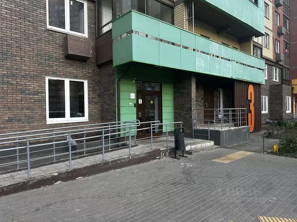 3-к кв. Московская область, Люберцы городской округ, Мирный пгт ул. ... - Фото 1