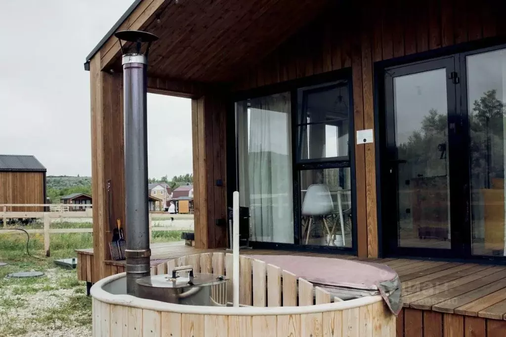 Дом в Саратовская область, Хвалынск ул. Российской Республики, 1Я/1 ... - Фото 2