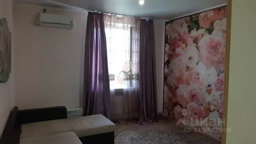 2-к кв. Саратовская область, Энгельс ул. 2-я Пристанская, 9 (45.0 м) - Фото 1