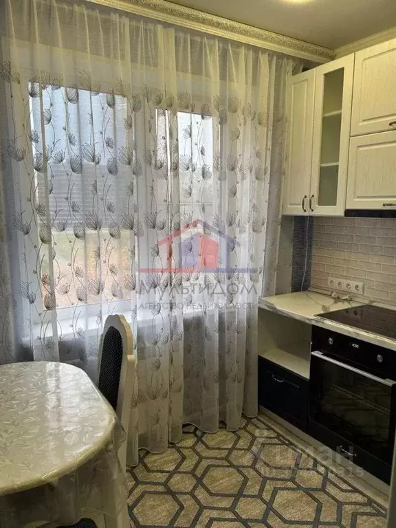 2-к кв. Белгородская область, Старый Оскол Олимпийский мкр, 49А (50.0 ... - Фото 1