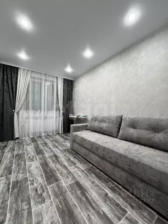 1-к кв. Ямало-Ненецкий АО, Новый Уренгой Созидателей мкр, 3/2 (36.0 м) - Фото 1