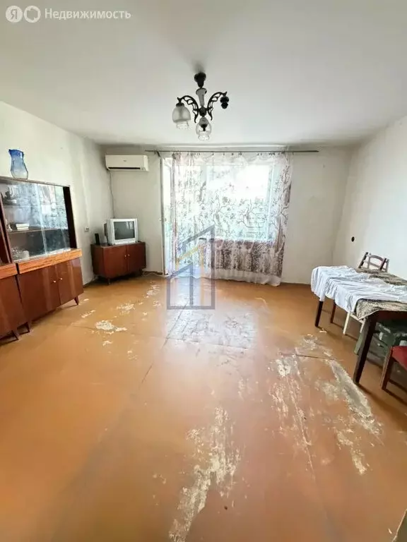 3-комнатная квартира: Евпатория, улица 9 Мая, 84 (68 м) - Фото 2