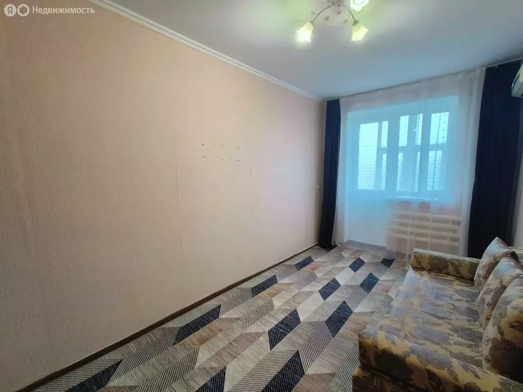 2-комнатная квартира: Лабинск, улица Шервашидзе, 67 (40.2 м) - Фото 1