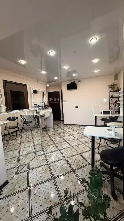 Помещение свободного назначения в Чувашия, Канаш ул. Свободы, 11 (38 ... - Фото 2