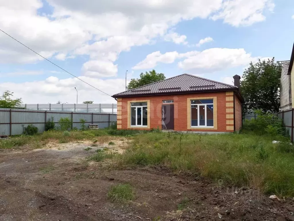 Дом в Ростовская область, Батайск Труд ДНТ, 16-я линия (96 м) - Фото 1