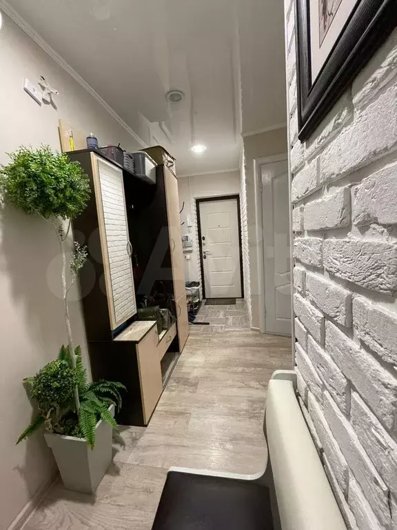 2-к. квартира, 44 м, 5/5 эт. - Фото 0