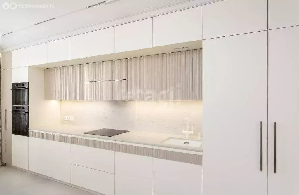 3-комнатная квартира: Калининград, улица Старшины Дадаева, 68 (92.1 м) - Фото 1
