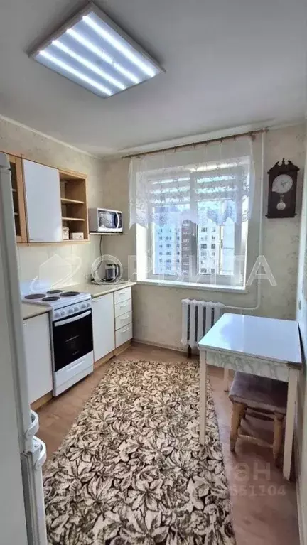 3-к кв. Тюменская область, Тюмень ул. Свердлова, 12 (65.0 м) - Фото 1