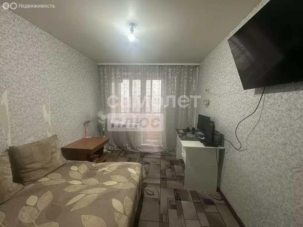 2-комнатная квартира: Челябинск, улица Комарова, 110 (47 м) - Фото 1