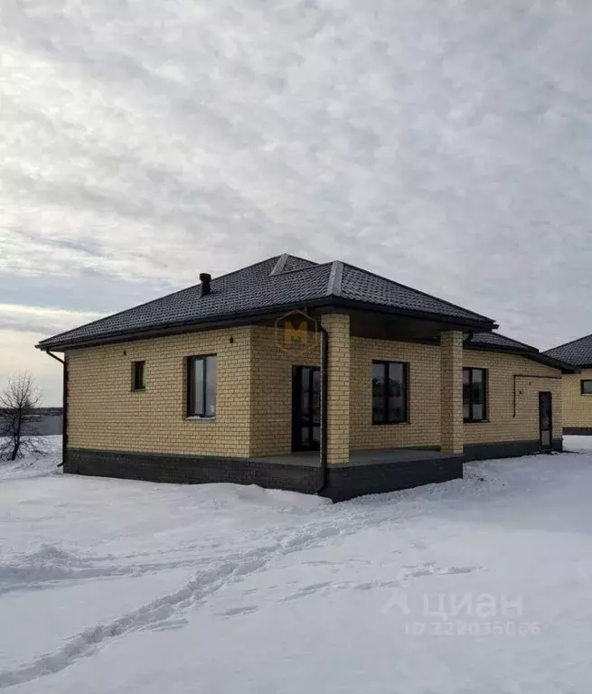 Дом в Белгородская область, Белгородский район, Дубовское с/пос, с. ... - Фото 2