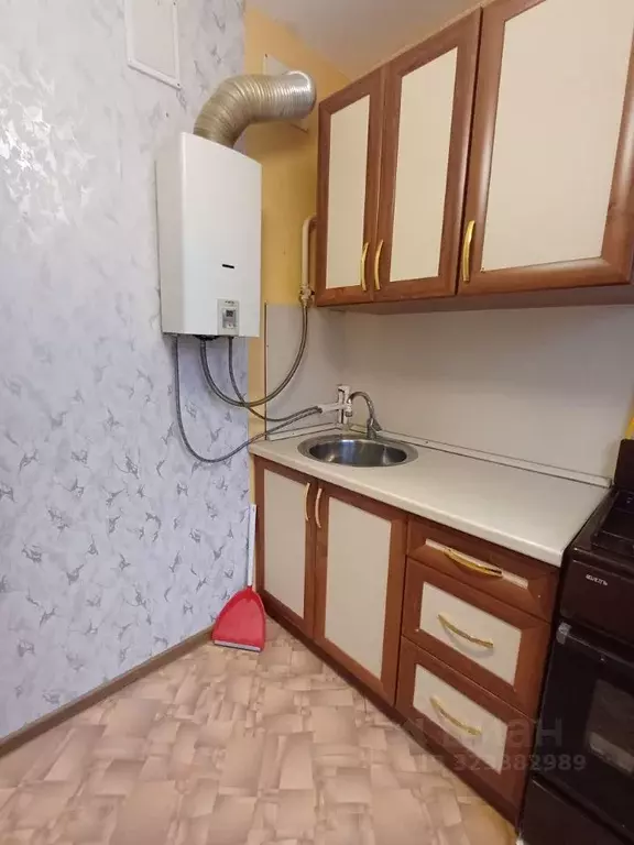 2-к кв. Псковская область, Псков Рижский просп., 62А (44.4 м) - Фото 2