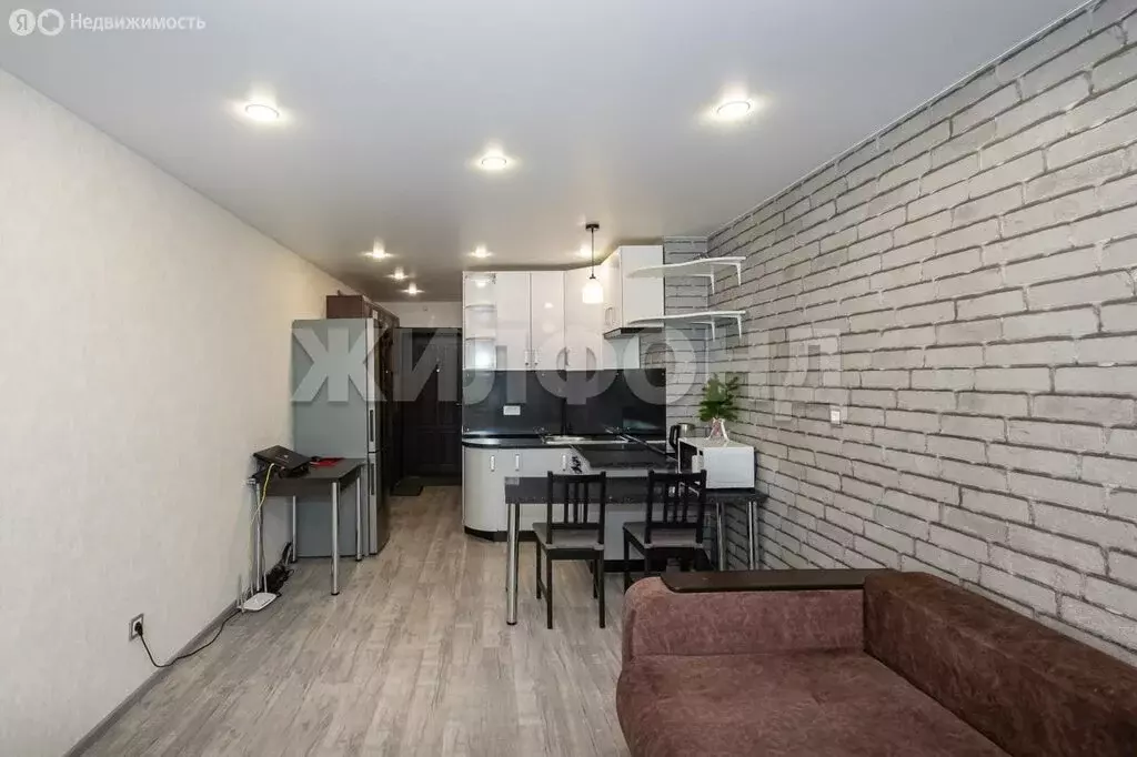 Квартира-студия: Новосибирск, проспект Дзержинского, 32А (24 м) - Фото 0