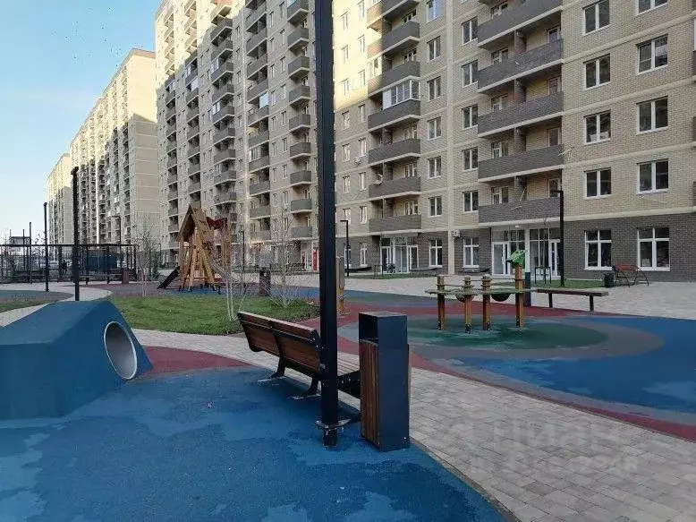 3-к кв. Краснодарский край, Краснодар ул. Летчика Позднякова, 2к20 ... - Фото 1