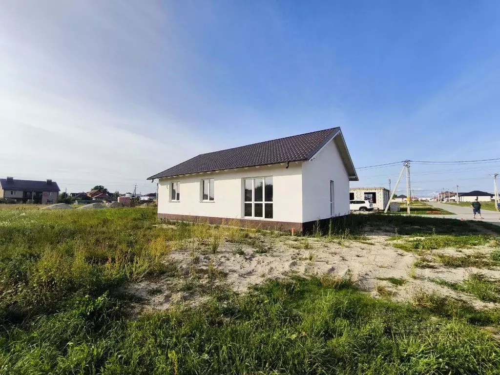 Дом в Калининградская область, Гурьевский муниципальный округ, пос. ... - Фото 1