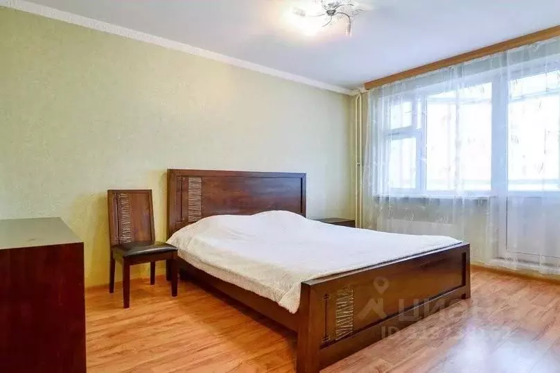 2-к кв. Московская область, Красногорск ул. Имени Зверева, 6 (70.0 м) - Фото 1