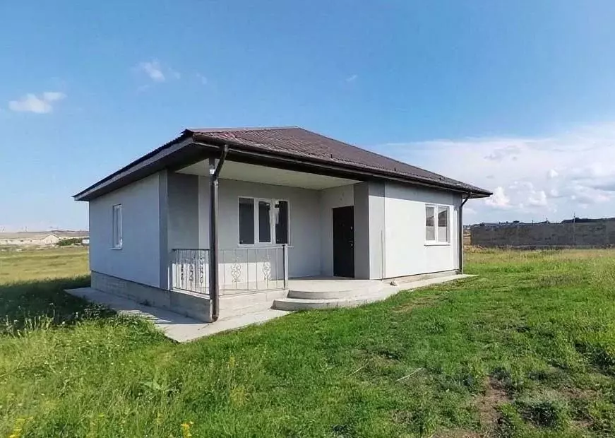 Дом в Крым, Симферопольский район, с. Трудовое ул. Крымская, 35 (120 ... - Фото 1
