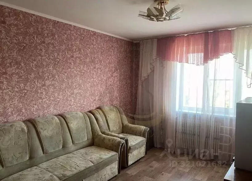 3-к кв. Белгородская область, Старый Оскол бул. Дружбы, 4 (62.0 м) - Фото 0