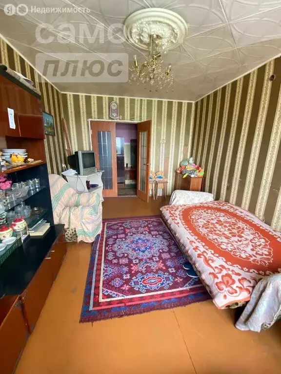 2-комнатная квартира: Туринск, улица Путейцев, 5 (48 м) - Фото 1