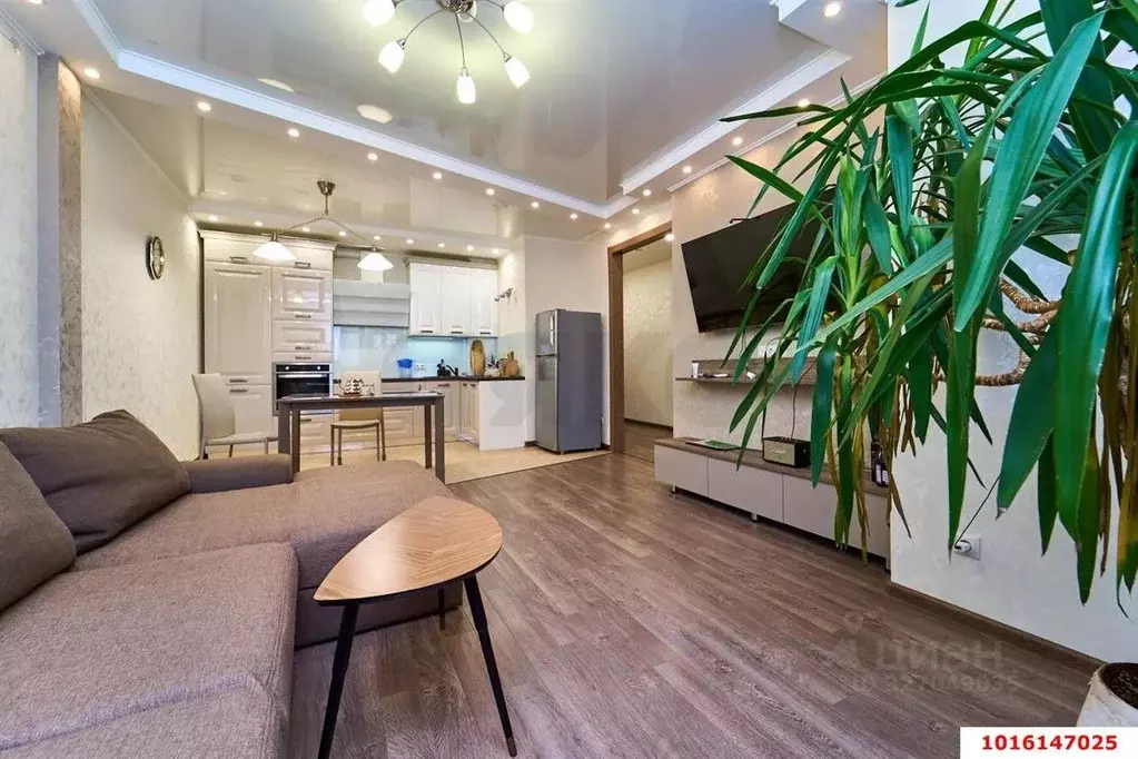 2-к кв. Краснодарский край, Краснодар Школьный мкр, ул. Филатова (76.6 ... - Фото 2