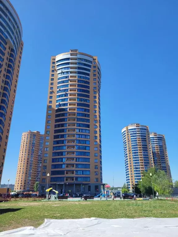 2-к кв. Московская область, Реутов ул. Некрасова, 19 (85.0 м) - Фото 0