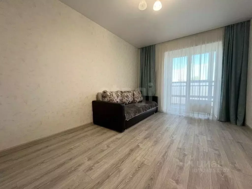 1-к кв. Татарстан, Казань ул. Максимова, 39 (36.0 м) - Фото 1