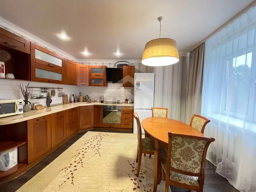 2-к кв. Мордовия, Саранск ул. Марины Расковой, 39 (70.0 м) - Фото 1