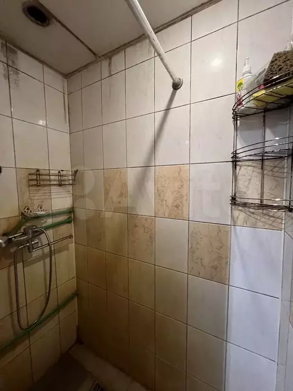 Комната 18 м в 6-к., 3/9 эт. - Фото 1