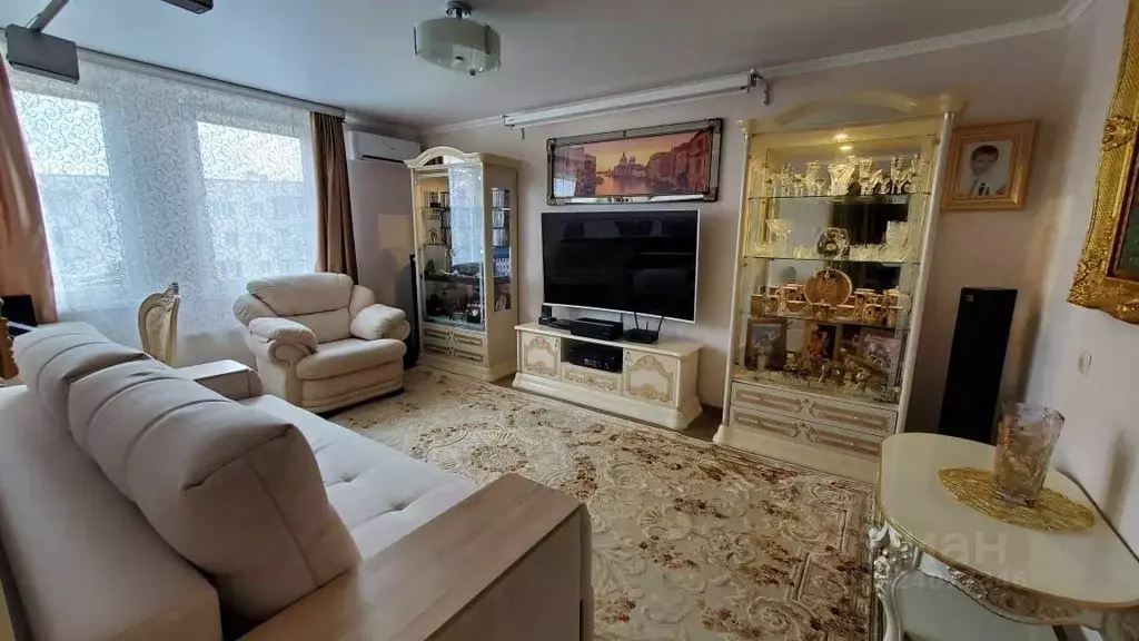 2-к кв. Севастополь просп. Античный, 11А (64.0 м) - Фото 1