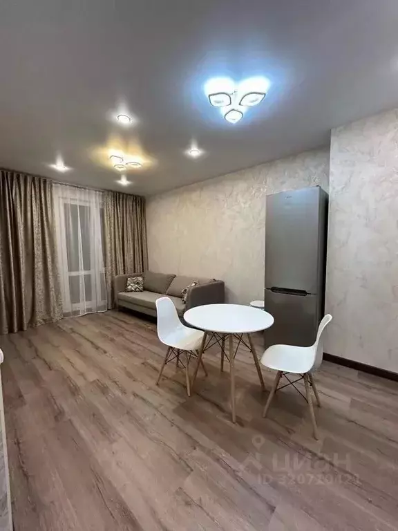 2-к кв. Татарстан, Казань ул. Александра Курынова, 5к2 (49.0 м) - Фото 1