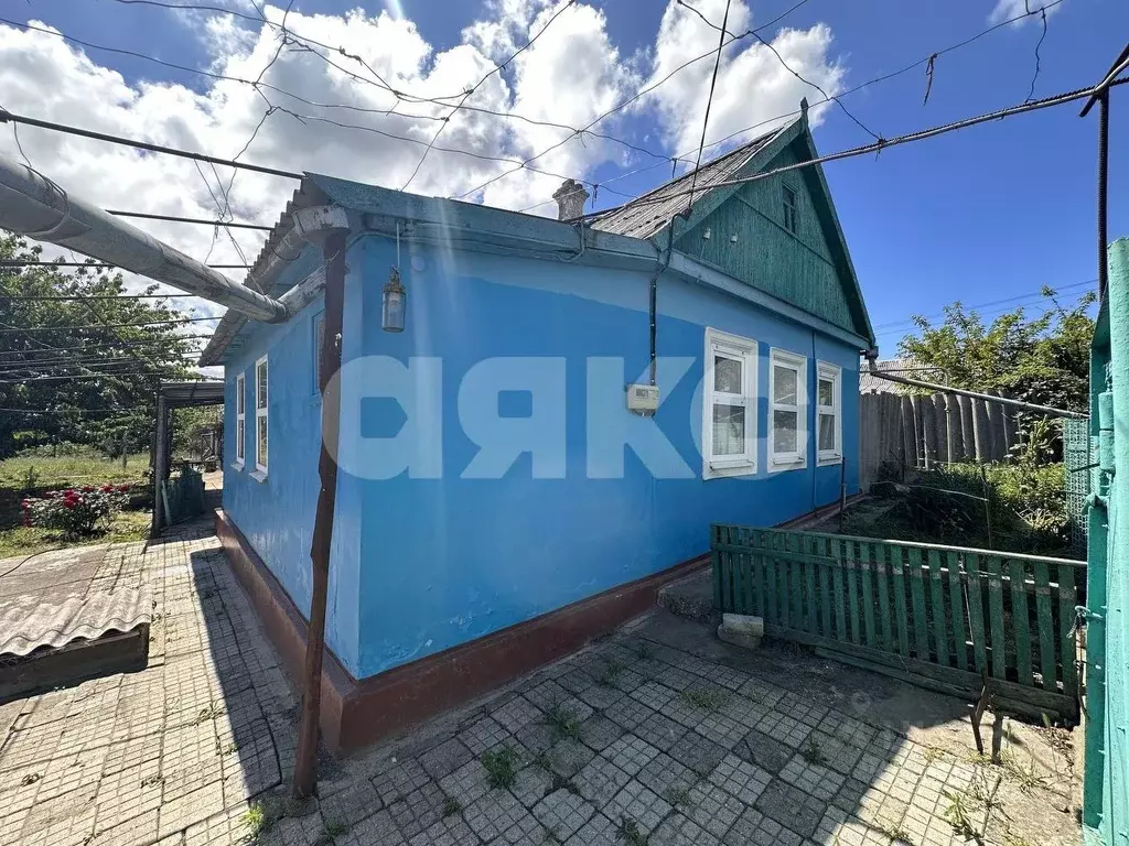 Дом в Краснодарский край, Темрюк ул. Калинина, 84 (70 м) - Фото 0