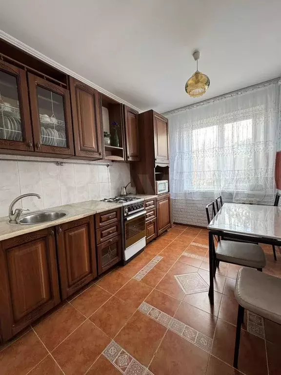 3-к. квартира, 72 м, 3/9 эт. - Фото 0